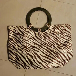 BEACH papers straw bag Brand new